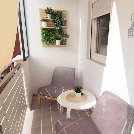 Nido Free Parking Apartment Pula